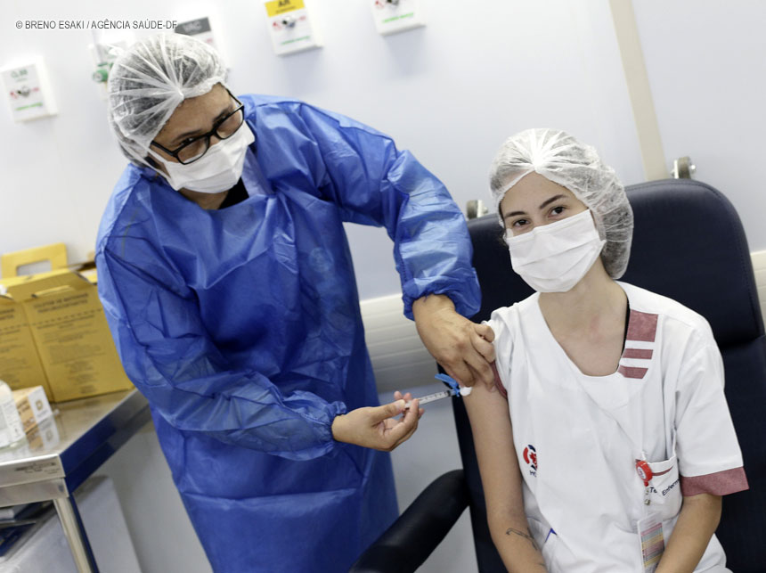 DF inicia vacinação bivalente contra a covid-19 para novos grupos