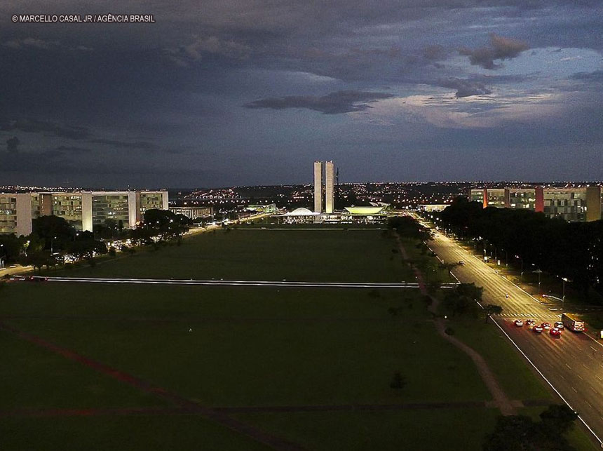 Governo confirma proposta de 9% de reajuste a servidores federais