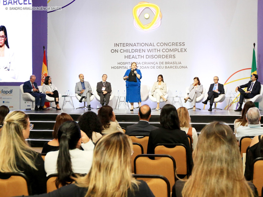 Congresso internacional debate uso de tecnologia no atendimento pediátrico