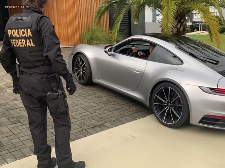 PF deflagra operação de combate ao tráfico de armas e facções criminosas em SC