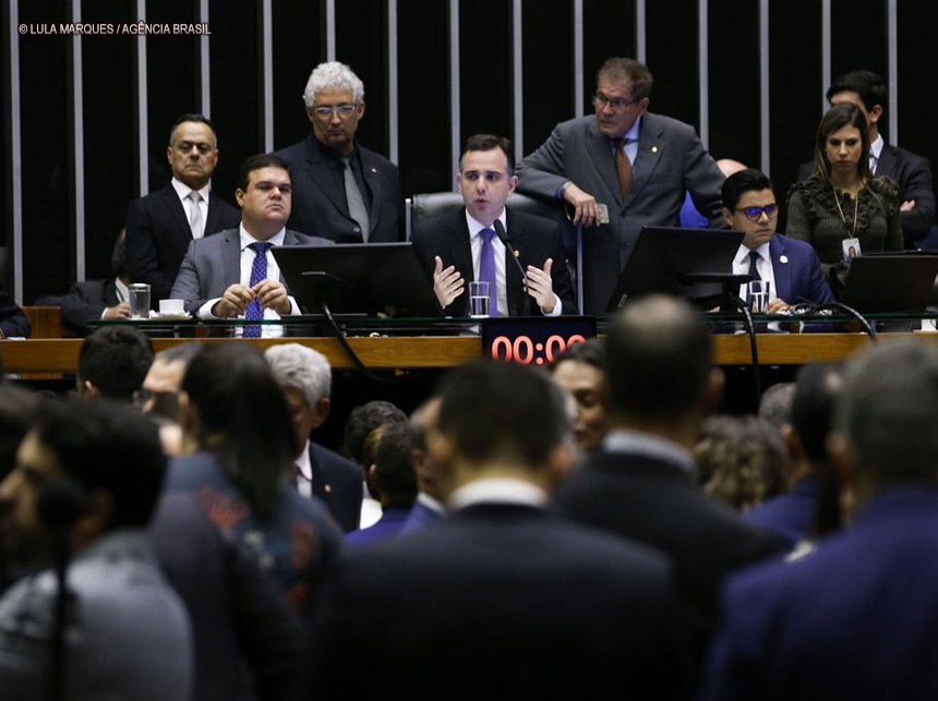 Pacheco lê requerimento e cria CPMI dos atos golpistas de 8 de janeiro