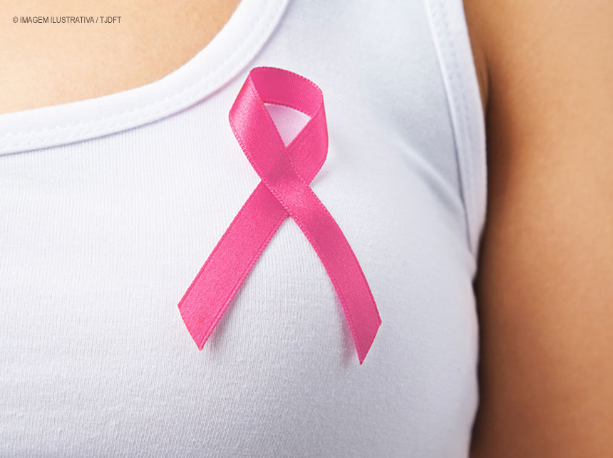 TJDFT reconhece direito de mulher curada de câncer de mama à isenção do imposto de renda