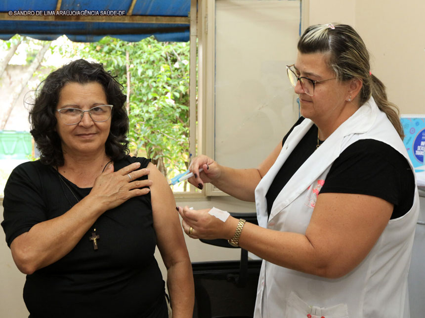 Vacinas contra gripe são disponibilizadas para grupo prioritário no DF