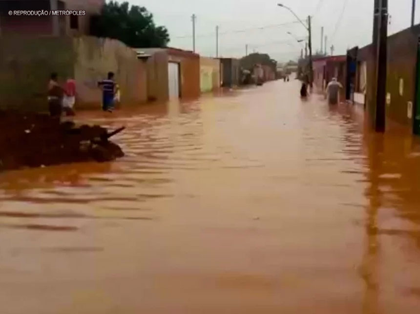 DF deve indenizar moradora que teve casa alagada por falha na construção de via pública