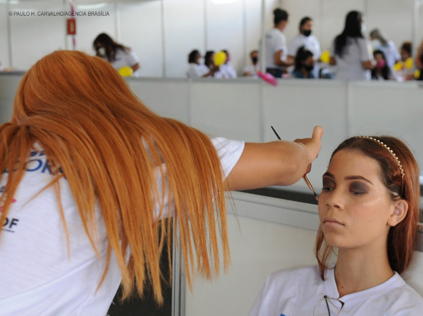 GDF abre inscrições para 360 vagas em cursos de qualificação profissional