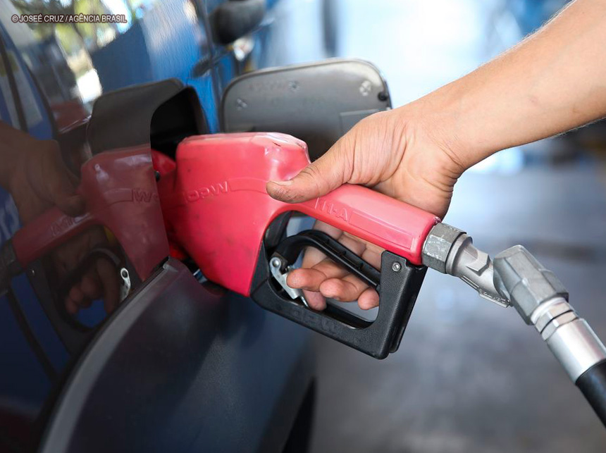 Procons iniciam mutirão para fiscalizar postos de combustíveis