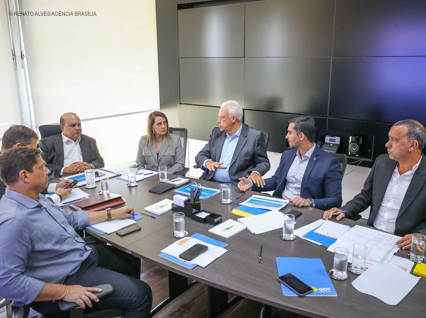 Ibaneis quer mudar lei para ampliar moradias de interesse social