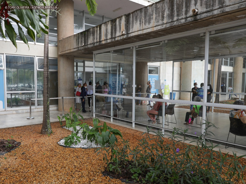 Médicos do Hospital de Base participam do XXV Congresso das Ligas do Trauma