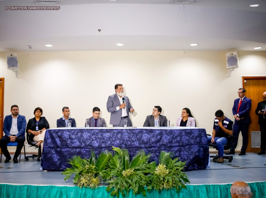 Servidores do hospital de Santa Maria são homenageados em aniversário de 15 anos da instituição