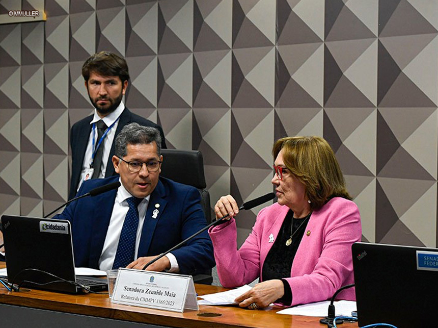 Comissão Mista do Senado deve votar MP do Mais Médicos nesta quarta-feira (31)