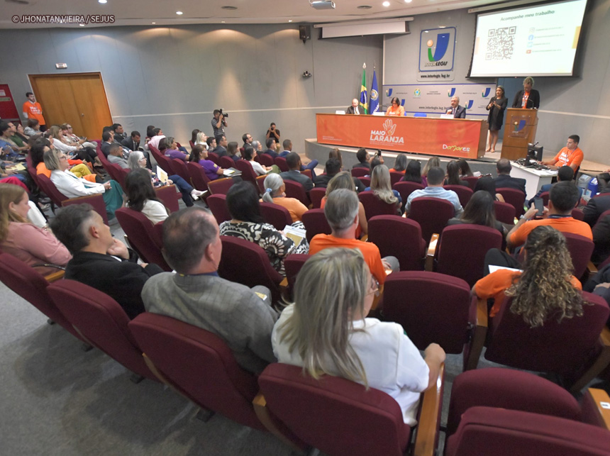 Maio Laranja combate a violência sexual contra crianças e adolescentes