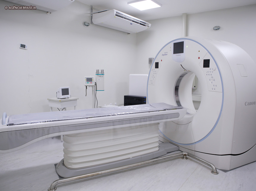 Com novo tomógrafo, Hospital de Base pretende aumentar em até 70% o número de exames realizados