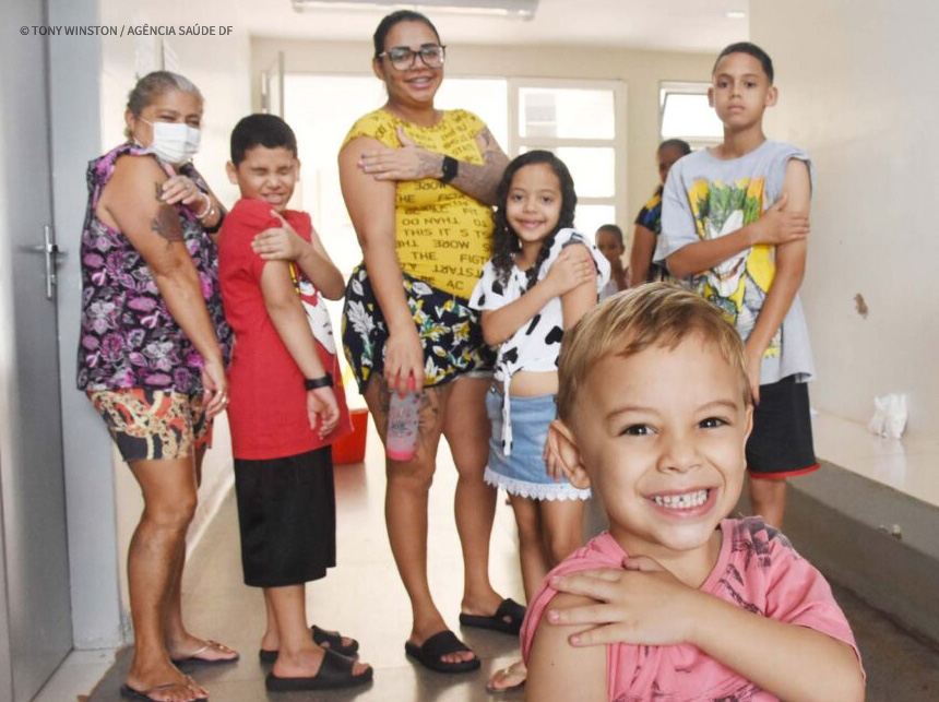 Vacinação e testes para a população de Santa Maria e do Recanto das Emas