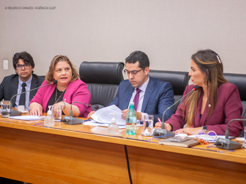 Secretária de Saúde aponta que novo contrato do IGESDF prevê penalização em caso de descumprimento de metas