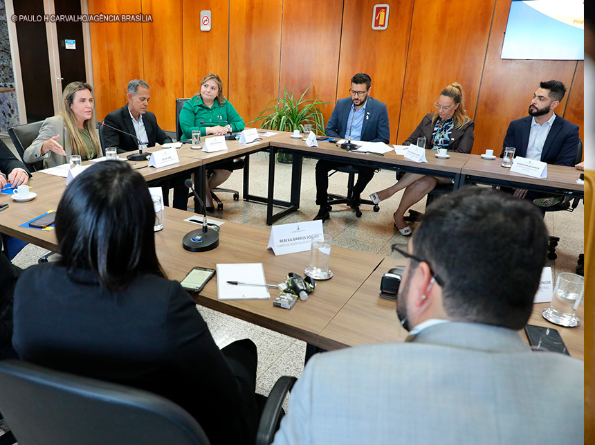 Saúde do DF deve contar com R$ 74 milhões para compra de insumos e mobiliário até 2024