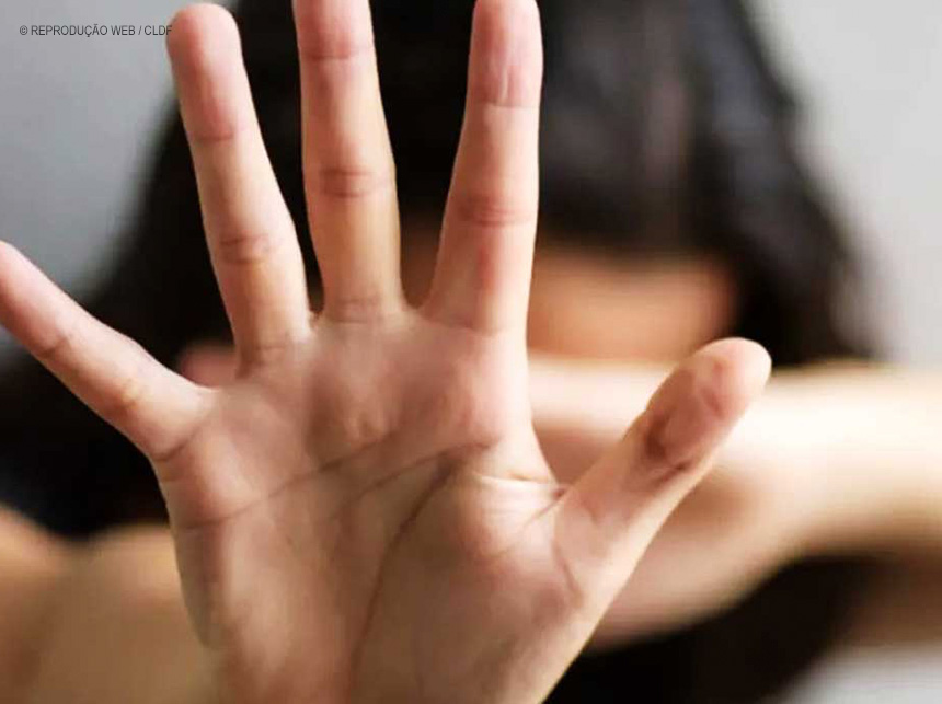 Projeto quer garantir remoção de servidora pública vítima de violência institucional