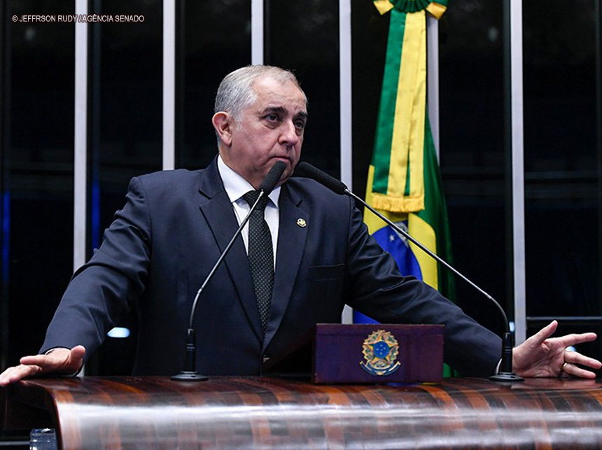 Izalci celebra retirada do Fundo Constitucional do DF do arcabouço fiscal