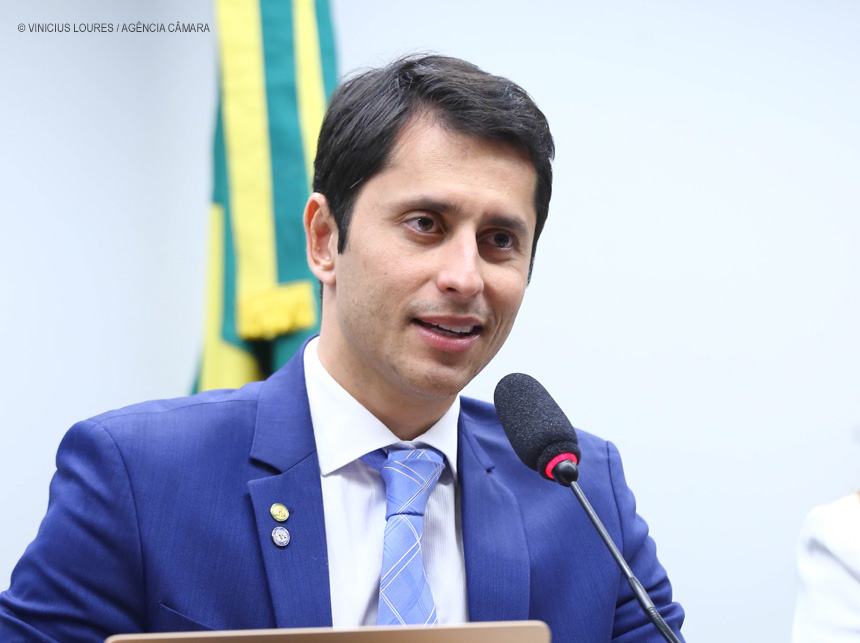 Câmara: relator quer limitar reajustes de planos de saúde coletivos