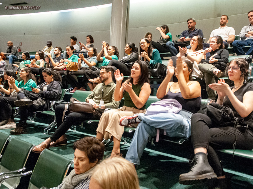 Câmara aprova reajuste de 18% para servidores da Defensoria Pública do DF