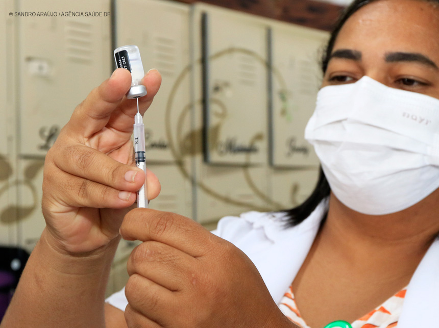 Feiras do Guará e Central de Ceilândia contam com vacinação neste sábado (17)