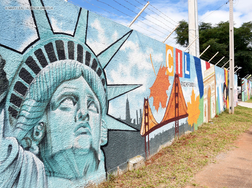 Inscrições abertas para os Centros Interescolares de Línguas até o dia 16