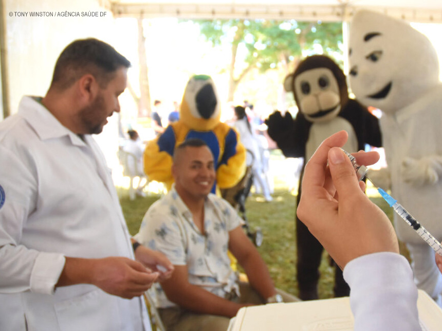 Zoológico, shoppings e UBSs terão vacinação neste sábado (22)