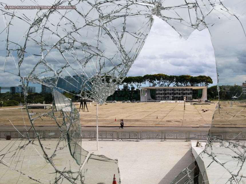 TCDF, PCRJ, FHEMIG, SAAE: AGU notifica mais órgãos sobre participação de servidores na depredação da Praça dos Três Poderes