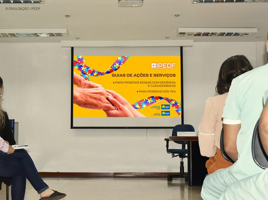 Lançados guias para pessoas idosas com demência e pessoas com TEA