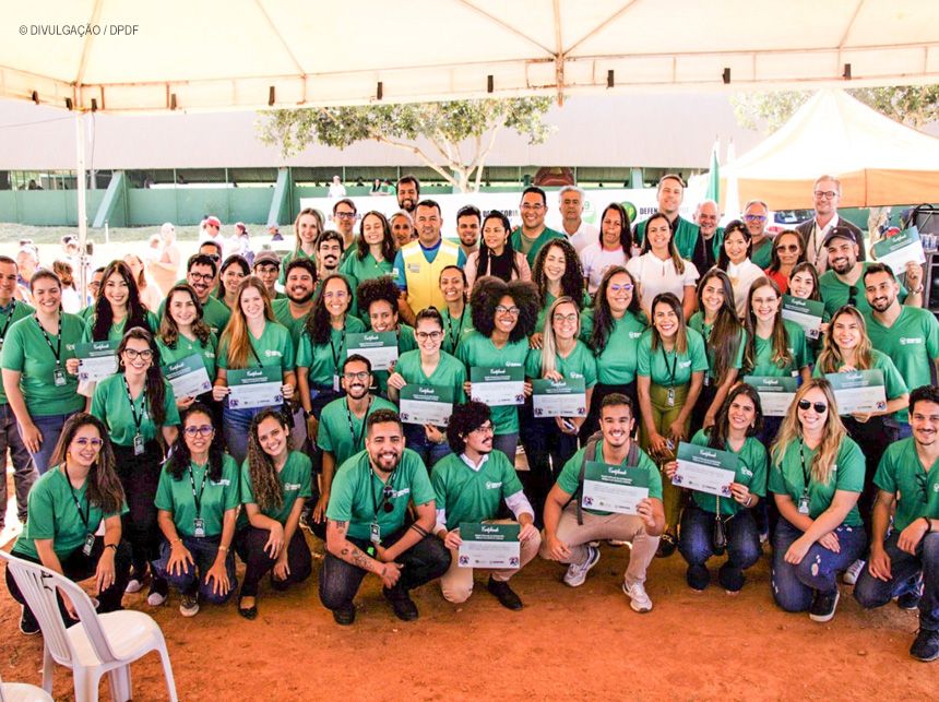 Novos defensores públicos participam de atendimento em Água Quente