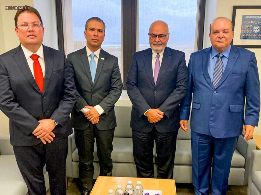 Ibaneis se reúne com diretor-executivo do FMI nos EUA