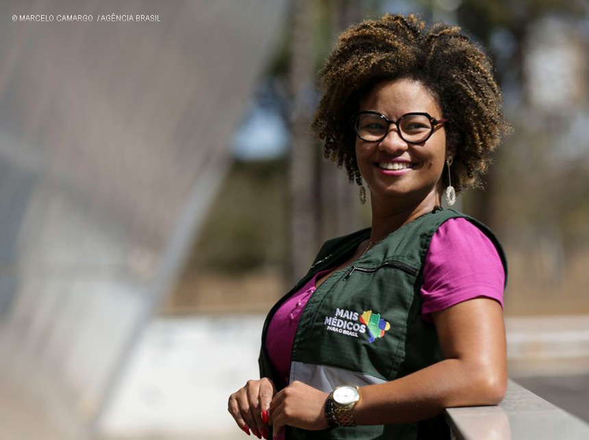 Formados no exterior, brasileiros apostam em recomeço do Mais Médicos