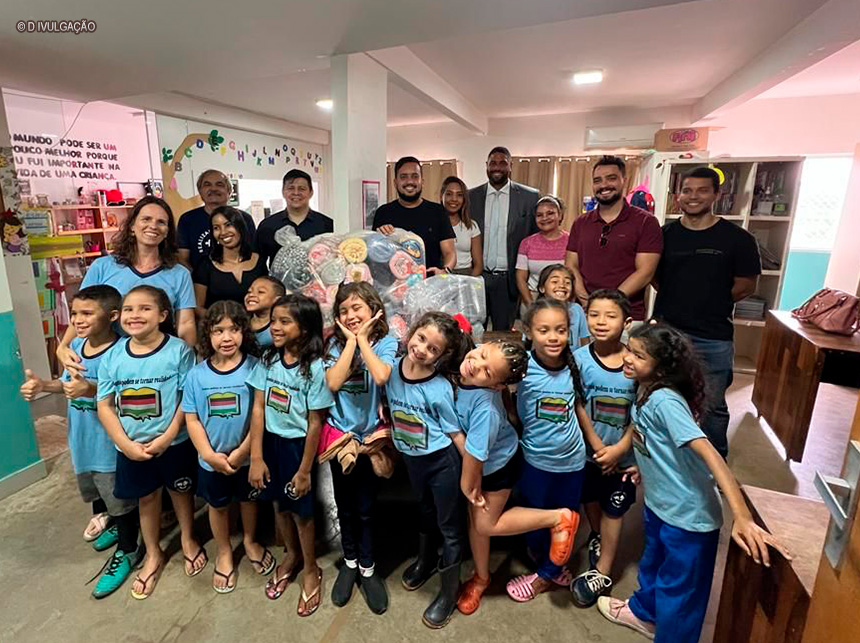 Jovens Progressistas DF realizam doação de 500 peças de inverno no Distrito Federal