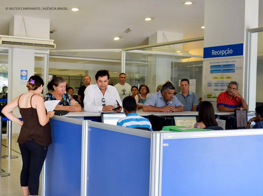 INSS começa a ligar hoje para segurados anteciparem perícia