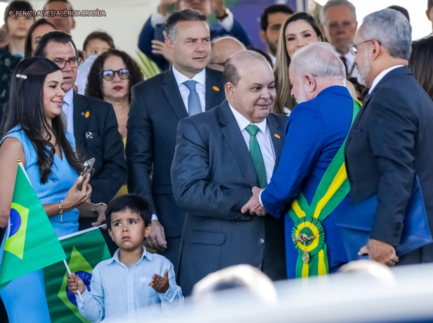 Festa para todas as idades no desfile de 7 de Setembro
