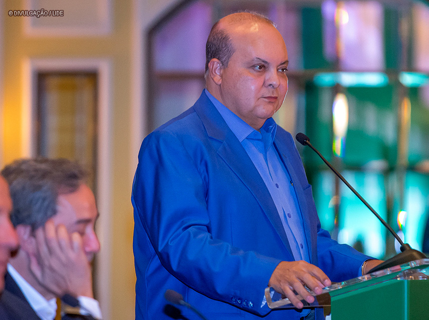 Em Washington, Ibaneis defende vocação do DF para conectar o Brasil