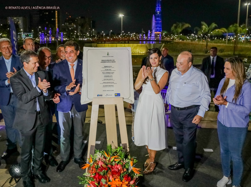 Ibaneis e Celina Leão inauguram Jardim Burle Marx em área central de Brasília