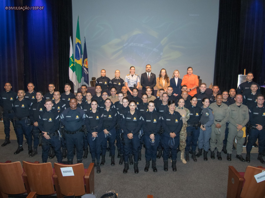 Mais 40 PMs do DF são preparados para atuar na proteção das mulheres
