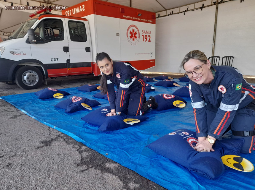 Exposição apresenta serviços do SAMU-DF e oferece capacitação