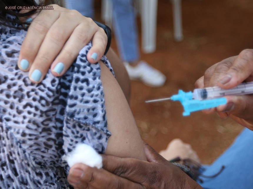 Rotatividade de profissionais da vacinação impacta coberturas