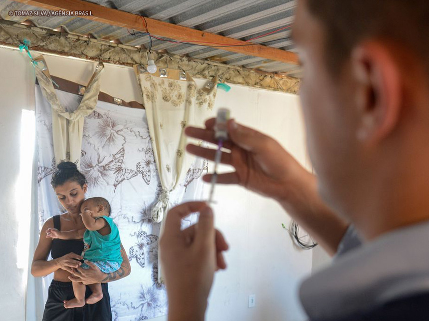 PNI faz 50 anos; agentes comunitários e técnicos garantem capilaridade