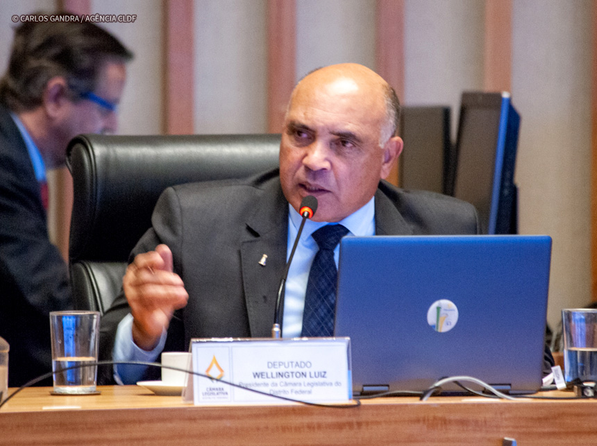 Wellington Luiz propõe projeto de lei para garantir acesso de crianças migrantes e refugiadas à educação