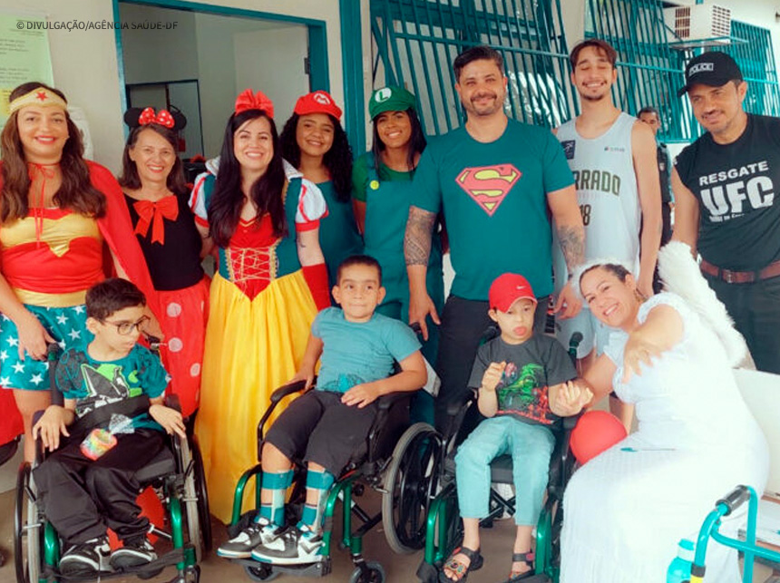 Secretaria de saúde zera lista de espera por cadeiras de rodas infantis