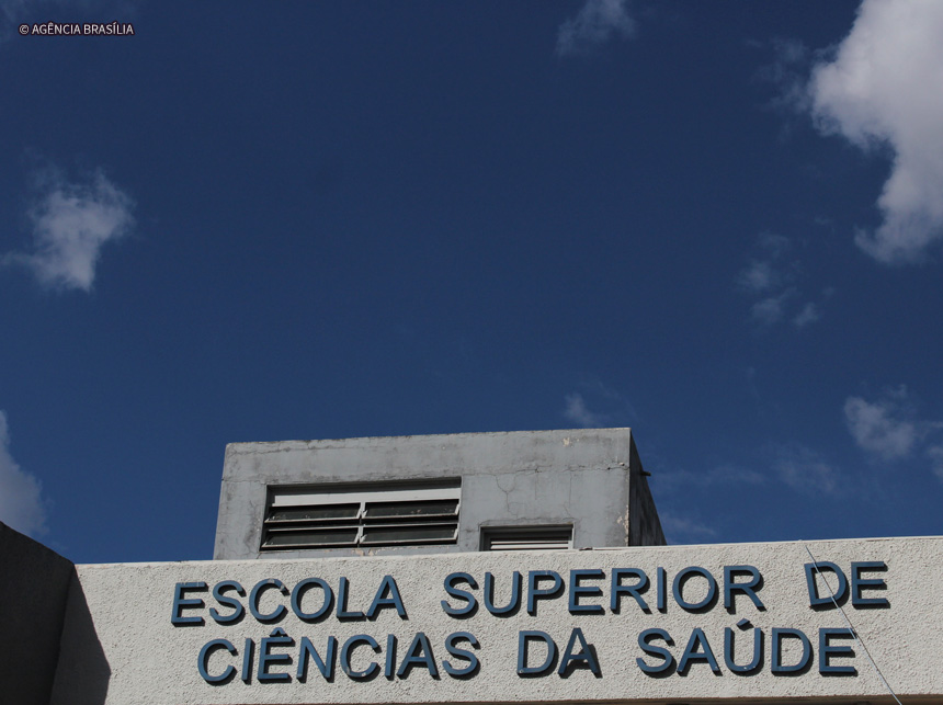 Inscrições abertas para cursos gratuitos de pós-graduação na área de saúde