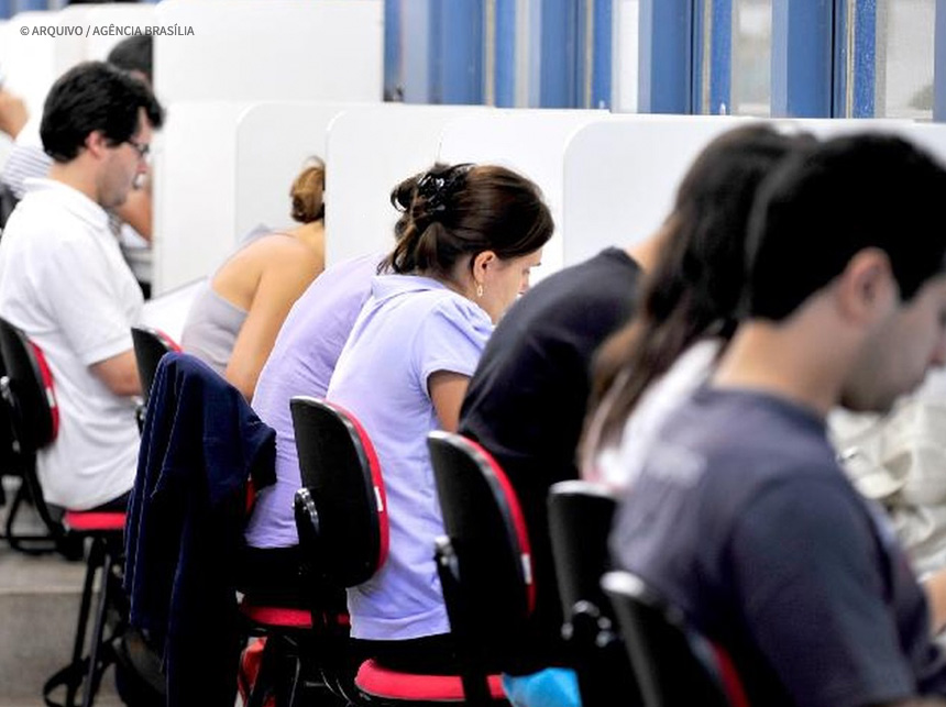 GDF abre cadastro de reserva para estágio remunerado de estudantes