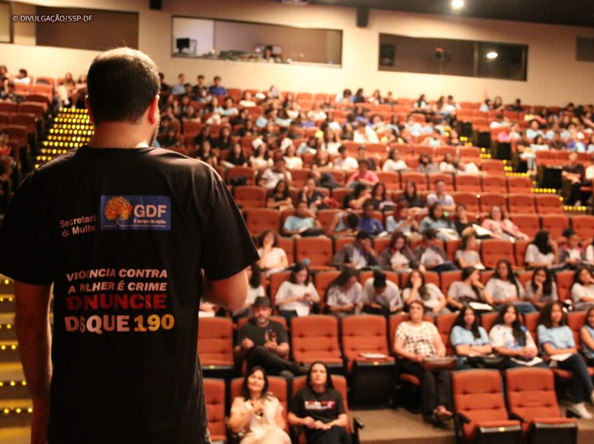 Ceilândia recebe curso contra violência de gênero voltado para estudantes