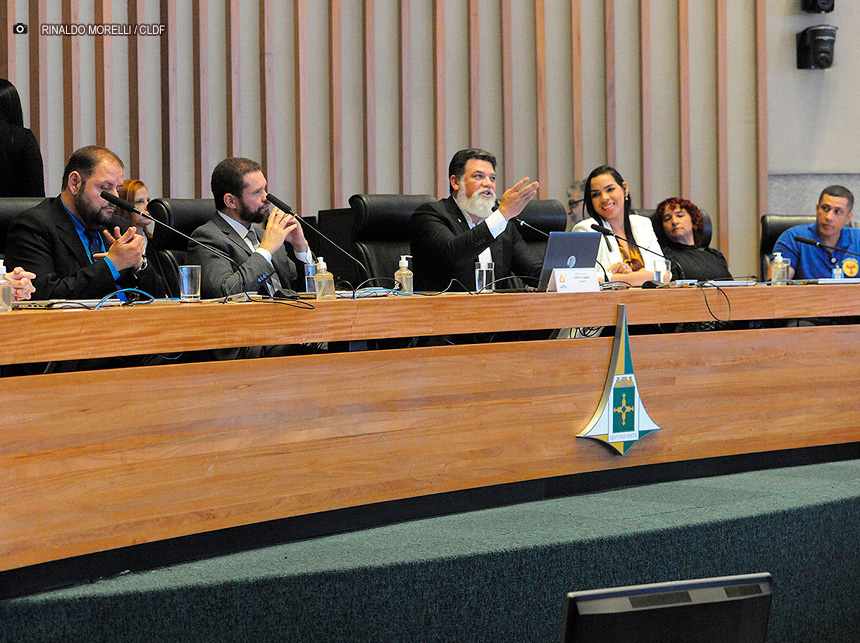 Profissionais da radiologia são homenageados na CLDF