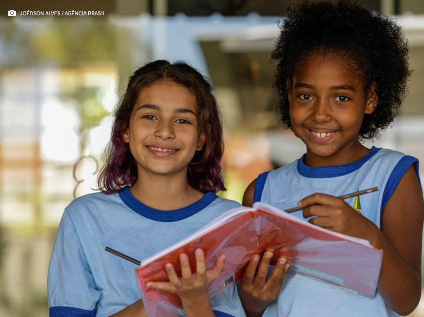 Congressuanas e Esplanadumas… Guerra pela educação