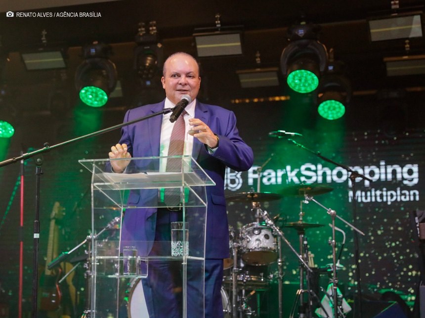 Força do comércio é lembrada pelo governador em aniversário de shopping