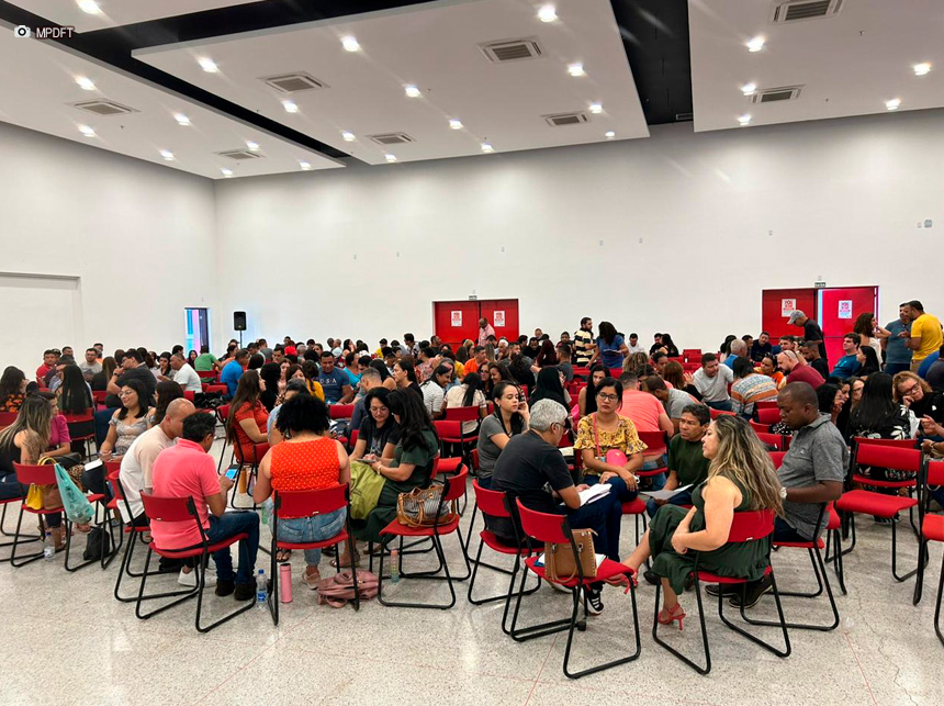 Integrantes do MPDFT participam de treinamento dos novos conselheiros tutelares