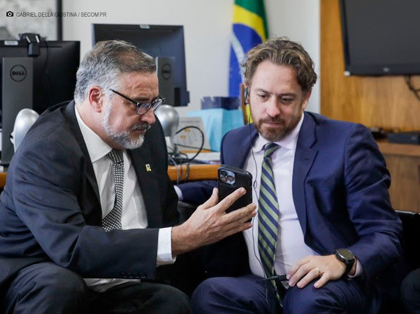 Ministro da SECOM e CEO do WhatsApp discutem colaboração para a comunicação governamental e segurança contra fake news